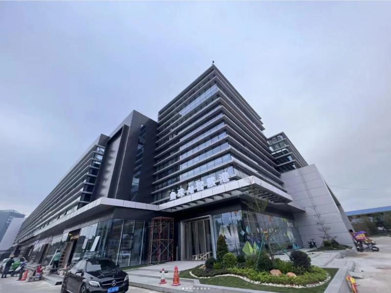 天河广州智慧港孵化器有限公司写字楼事务所形像图片413