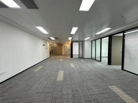 沿江大厦高层广州精装修写字楼246平方视野好户型方正