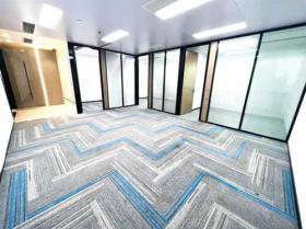 天河北大都会广场近地铁178平方办公室精装修南向望体育中心